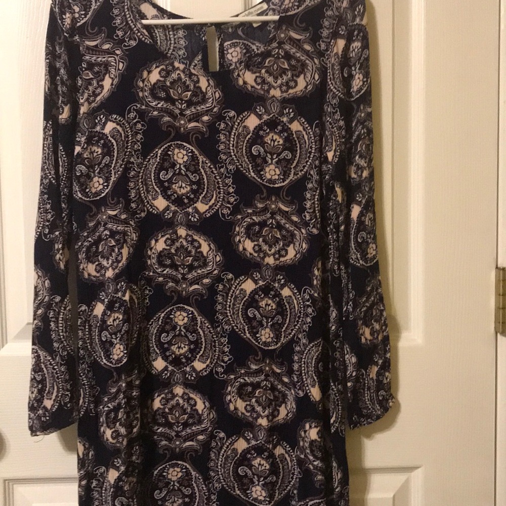 Long sleeve dress